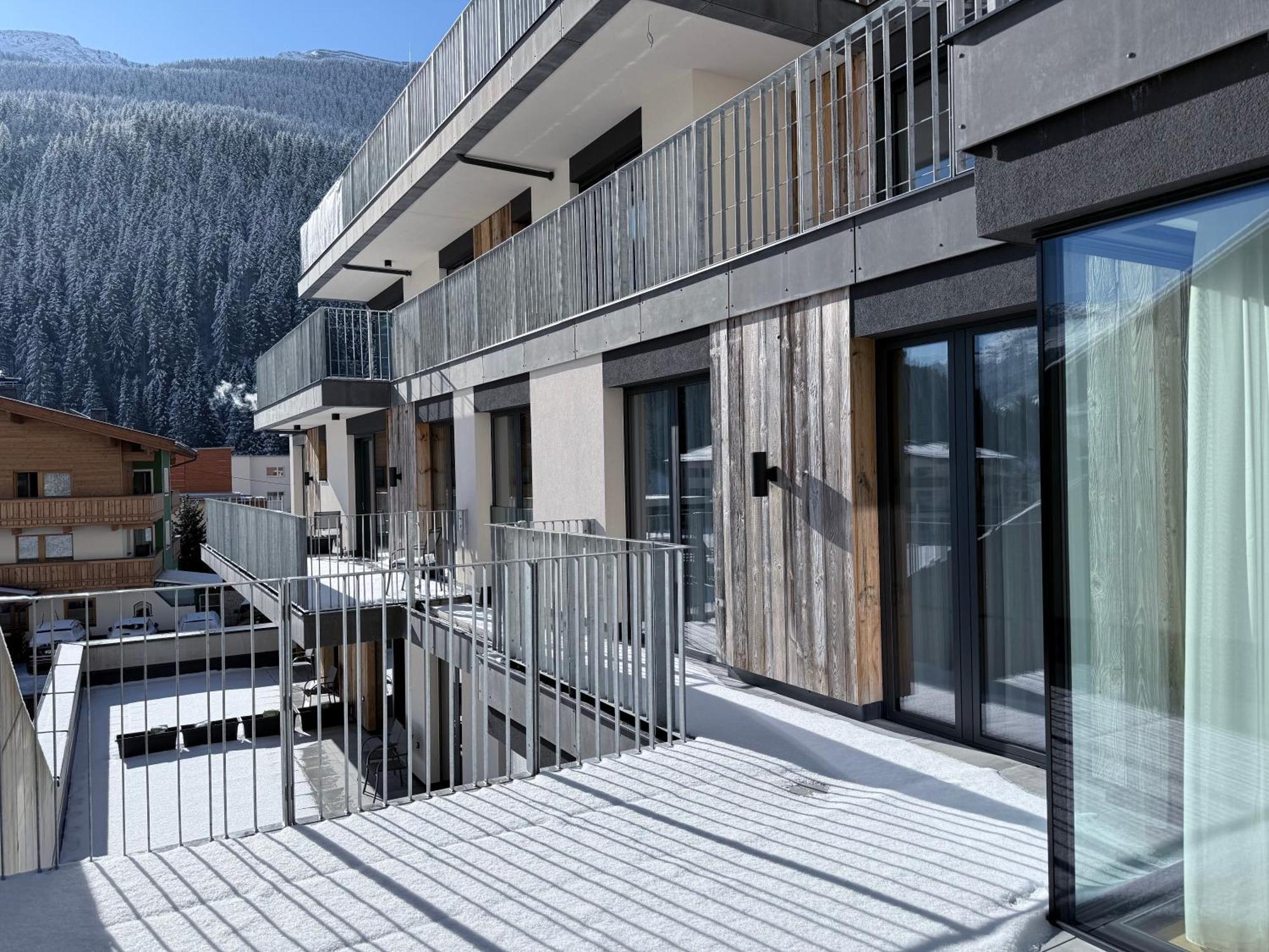 Elsa Spa Apartments Тукс Экстерьер фото